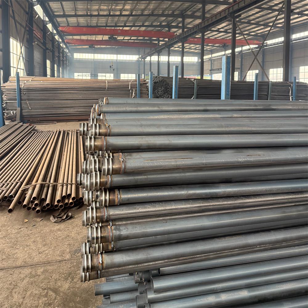 宝益德钢管衢州市销售处 厂区及加工车间